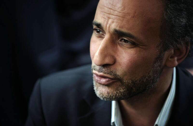(FILES) In this file photo taken on April 25, 2010 Muslim Swiss intellectual Tariq Ramadan participates in a conference untitled "living together" at El Arhama mosque in Nantes, western France. Prominent Islamic scholar Tariq Ramadan on October 22, 2018 has admitted consensual sexual relations with two women who accused him of rape, said his lawyer. / AFP / JEAN-SEBASTIEN EVRARD
