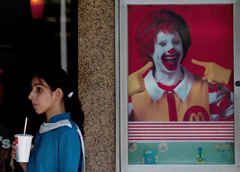 The growing popularity of fast food India is one of the reasons for the proliferation of lifestyle diseases in India. Manan Vatsyayana / AFP