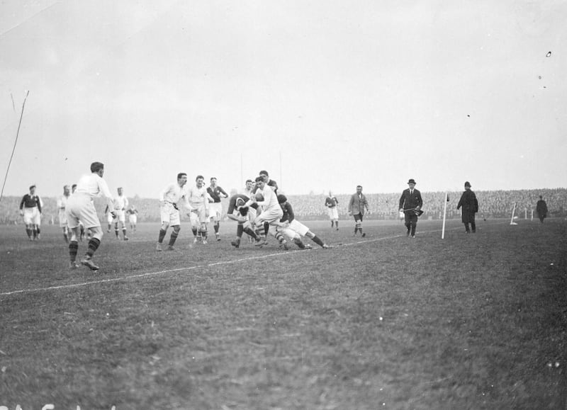 circa 1924:  England in action against Scotland for the Rugby Union Calcutta Cup, Edinburgh. England and Scotland played against each other in the first international rugby match in 1871 at Raeburn Academy in Edinburgh. Scotland won that match and the event became an annual fixture.  (Photo by Topical Press Agency/Getty Images)