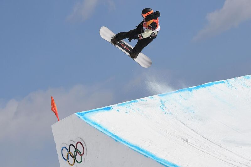 Canada's Mark McMorris competes in a run during the final of the men's snowboard slopestyle at the Phoenix Park during the Pyeongchang 2018 Winter Olympic Games on February 11, 2018 in Pyeongchang.  / AFP PHOTO / LOIC VENANCE