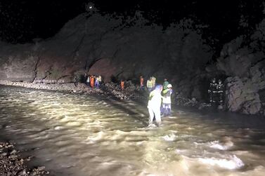 Twenty people were rescued after their bus got stuck in Hatta valley floods in Dubai.‎