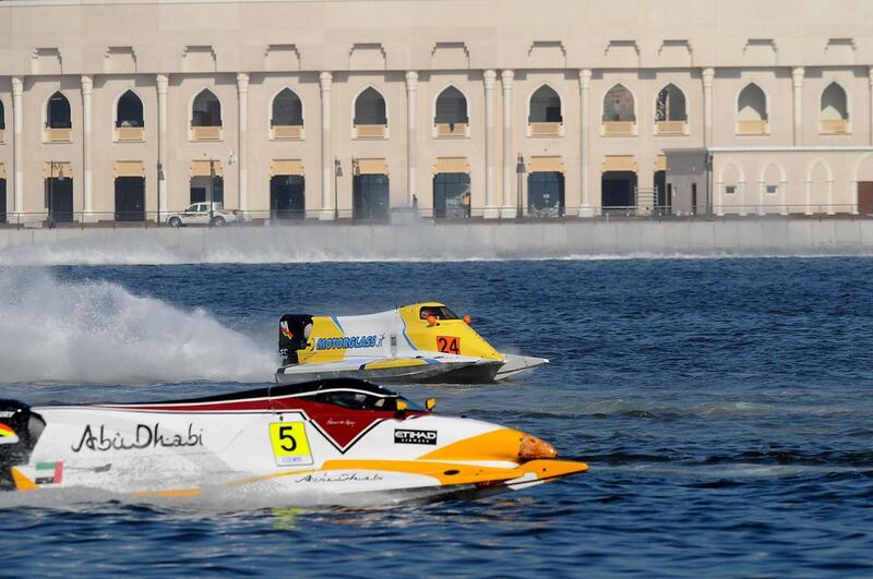 The Grand Prix of Sharjah, in Khaled Lagoon, is a favourite event for Team Abu Dhabi’s Thani Al Qamzi. Vittorio Ubertone / Idea Marketing

