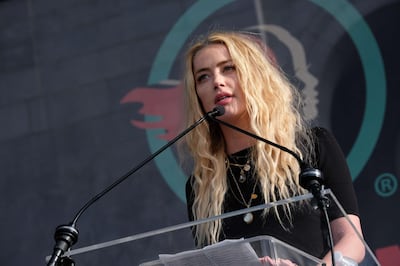 LOS ANGELES, CALIFORNIA - JANUARY 18: Actress Amber Heard speaks at the 4th Annual Women's March LA: Women Rising at Pershing Square on January 18, 2020 in Los Angeles, California.   Sarah Morris/Getty Images/AFP
== FOR NEWSPAPERS, INTERNET, TELCOS & TELEVISION USE ONLY ==
