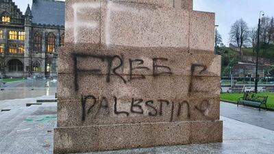 'Free Palestine' graffiti on Rochdale Cenotaph. Photo: @CallandDei63315 / Twitter