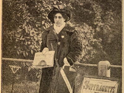Princess Sophia Duleep Singh selling The Suffragette in 1913. Wikimedia Commons
