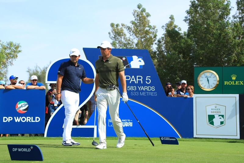 DUBAI, UNITED ARAB EMIRATES - NOVEMBER 16:  Rory McIlroy of Northern Ireland and Patrick Reed of the United States look on from the 2nd tee during day two of the DP World Tour Championship at Jumeirah Golf Estates on November 16, 2018 in Dubai, United Arab Emirates.  (Photo by Andrew Redington/Getty Images)