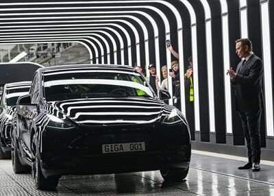 中国电动汽车制造商比亚迪最近超越埃隆·马斯克(Elon Musk)的特斯拉，成为全球第一大制造商。 美联社