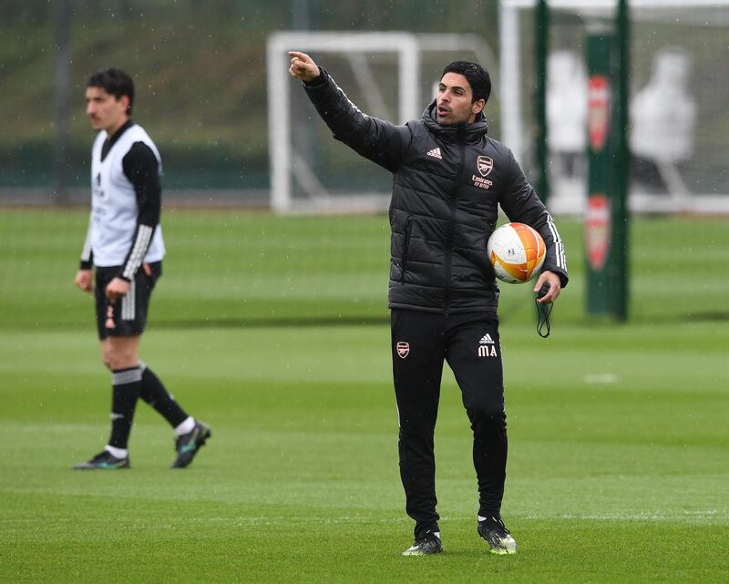 ST ALBANS, ENGLAND - MAY 05: Mikel Arteta the Arsenal Manager during the Arsenal 1st team training session at London Colney on May 05, 2021 in St Albans, England. (Photo by David Price/Arsenal FC via Getty Images)