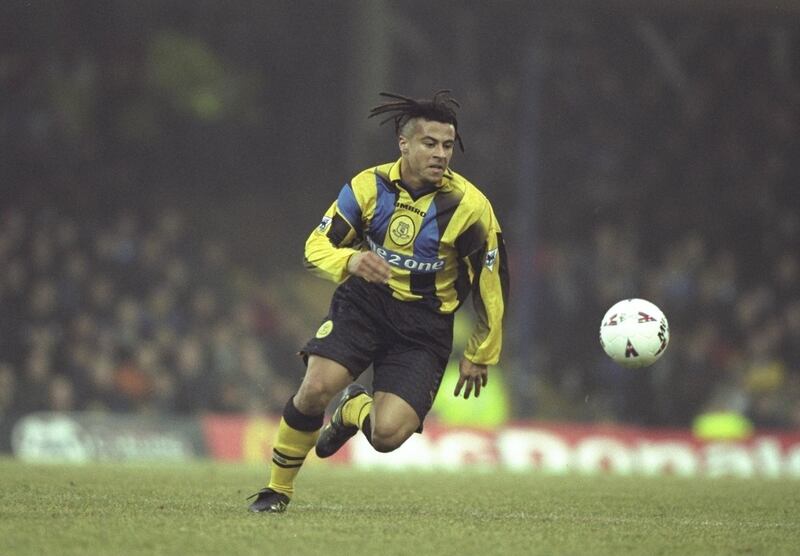 20 Dec 1997:  Danny Cadamateri of Everton in action during the FA Carling Premiership match against Leicester City at Filbert Street in Leicester, England. Everton won 1-0. \ Mandatory Credit: Mark Thompson /Allsport