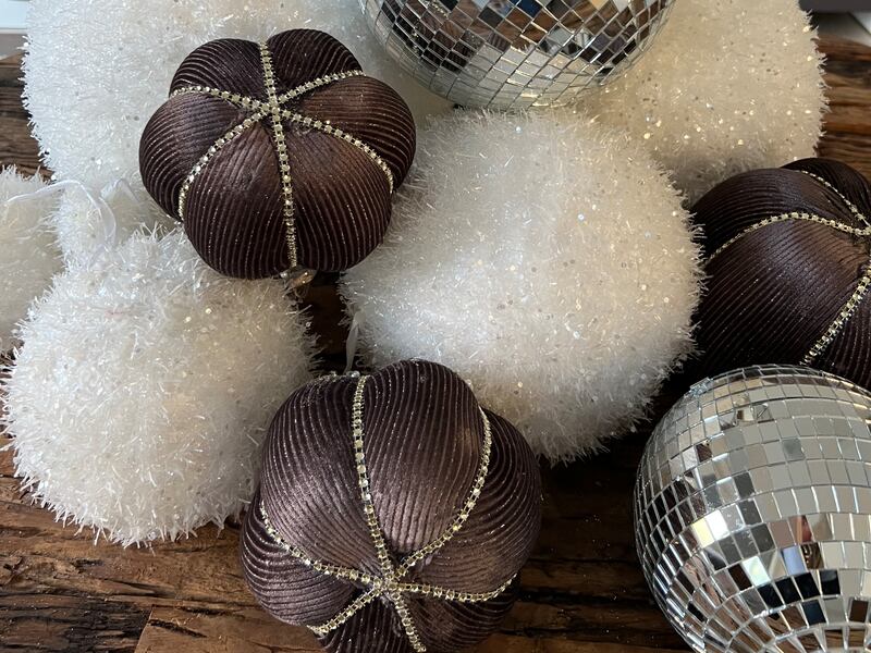 Stylist Aoife Baxter suggests adding glittering disco balls to your traditional decor for a fun, modern accent. Photo: Aoife Baxter / Pixie Styling Dubai