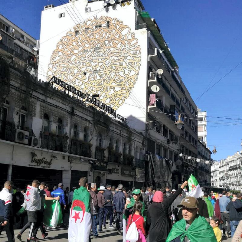 Algiers, Algeria: eL Seed shared this piece located in Algiers, Algeria in March 2019. The piece is based on lyrics from the song 'Bilad Al Khayr' by Algerian singer, Dahman El Harrachi. Instagram / eL Seed