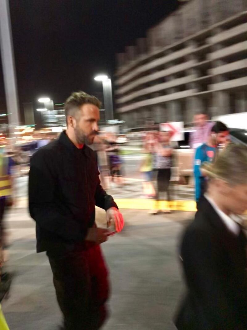 Twitter user @Doshtoevsky shared this photo of Ryan Reynolds on Reem Island. 