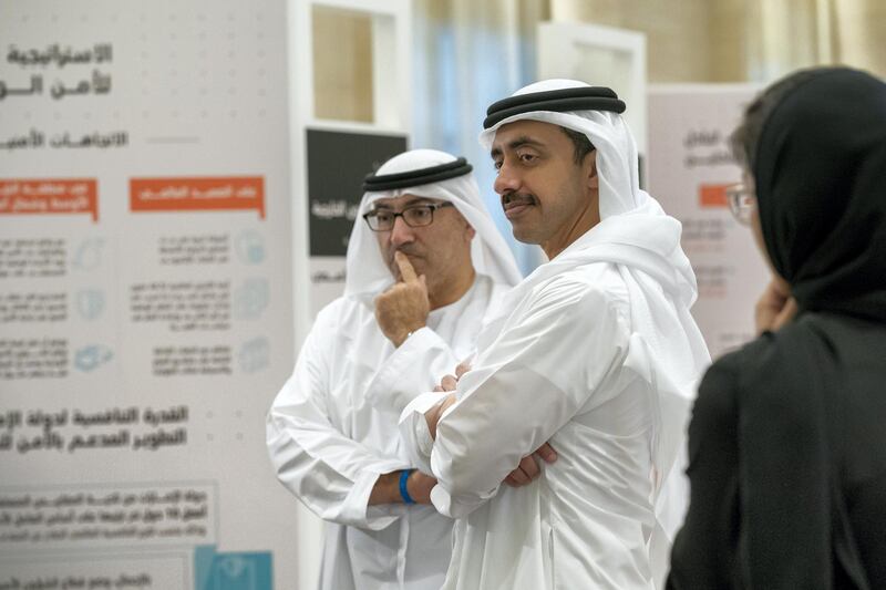 ABU DHABI, UNITED ARAB EMIRATES - November 10, 2019: HH Sheikh Abdullah bin Zayed Al Nahyan, UAE Minister of Foreign Affairs and International Cooperation (C), listens to a Capstone project presentation by a National Experts Program graduate, in the Vice President's wing at Qasr Al Watan.  Seen with HE Abdul Rahman Mohamed Al Owais, UAE Minister of Health and Prevention (back). 



( Hamad Al Mansoori / Ministry of Presidential Affairs )​
---