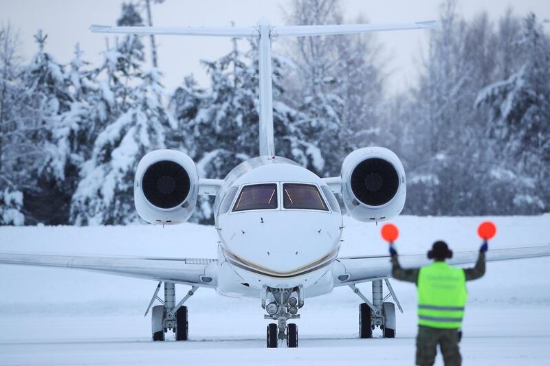 Britain's Prince William and Katherine, the Duchess of Cambridge, arrive by private jet at Gardermoen Airport in Oslo, Norway, February 1, 2018. REUTERS/Hannah McKay