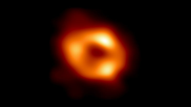 In 2022, the Event Horizon Telescope managed to take the first picture of a supermassive black hole at the centre of our galaxy, which is feeding on hydrogen gas. Photo: Event Horizon Telescope 