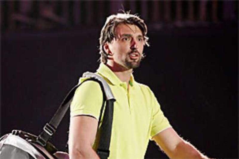 Goran Ivanisevic from Croatia has withdrawn from The Legends Rock Dubai tournament with a knee injury.