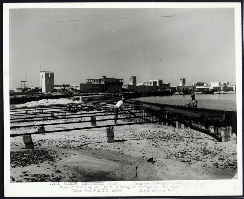 Dubai Creek in 1959 or 1960 with wind towers, which worked by drawing in air to cool warm rooms beneath. Photo: Crown Copyright Images 