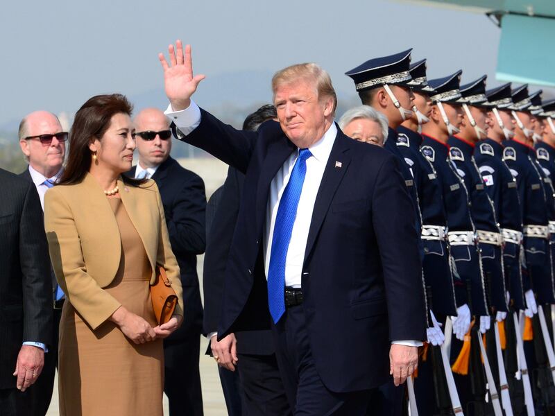 US president Donald Trump lands at Osan Air Base, South Korea. US Air Force/ Staff Sgt Alex Echols III / EPA