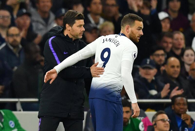 Tottenham manager Mauricio Pochettino gets ready to bring on substitute Vincent Janssen. Reuters