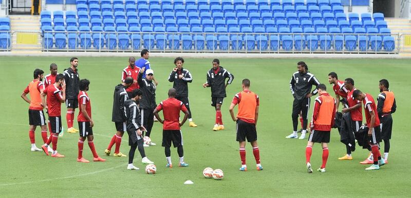 Mahdi Ali speaks with his team during a UAE national football team training session at Robina Stadium, Gold Coast, Australia. December 28 2014. Photo Courtesy: UAE FA