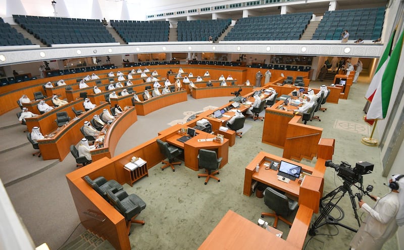 epa08728923 General view of a parliament session in Kuwait's parliament in Kuwait city, Kuwait, 08 October 2020.  EPA/Noufal Ibrahim