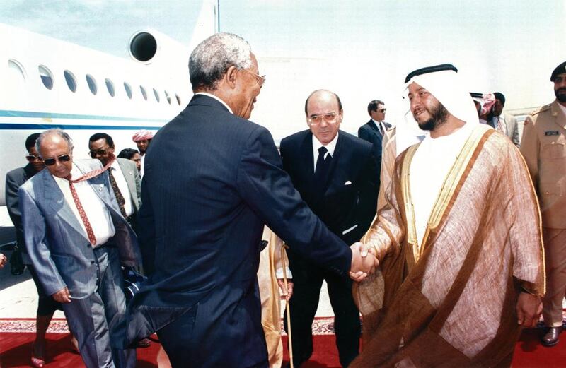 Nelson Mandela is greated by Sheikh Sultan bin Zayed bin Sultan during his visit to the UAE.