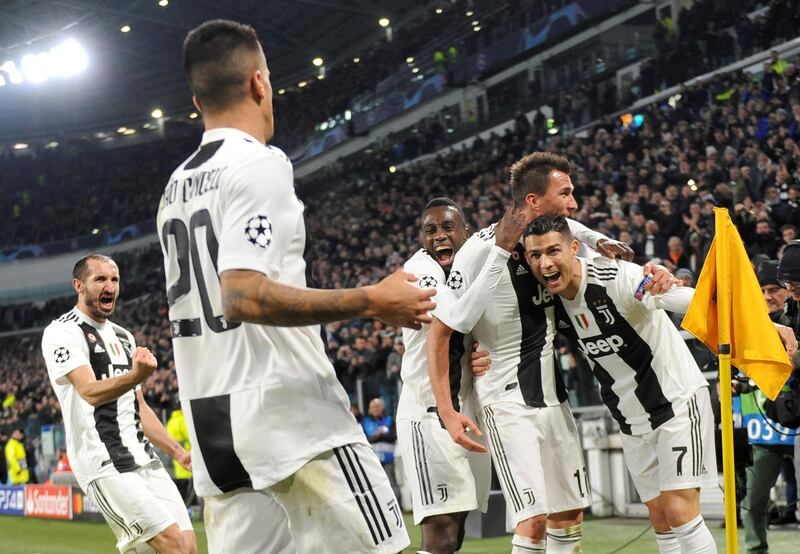 Juventus' Mario Mandzukic celebrates scoringwith Cristiano Ronaldo, Blaise Matuidi and teammates. Reuters