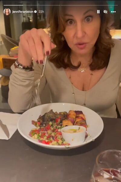 Jennifer Aniston made dinner for Kathy Najimy, who said her hummus was 'second only' to her Lebanese mother's. Photo: Jennifer Aniston / Instagram