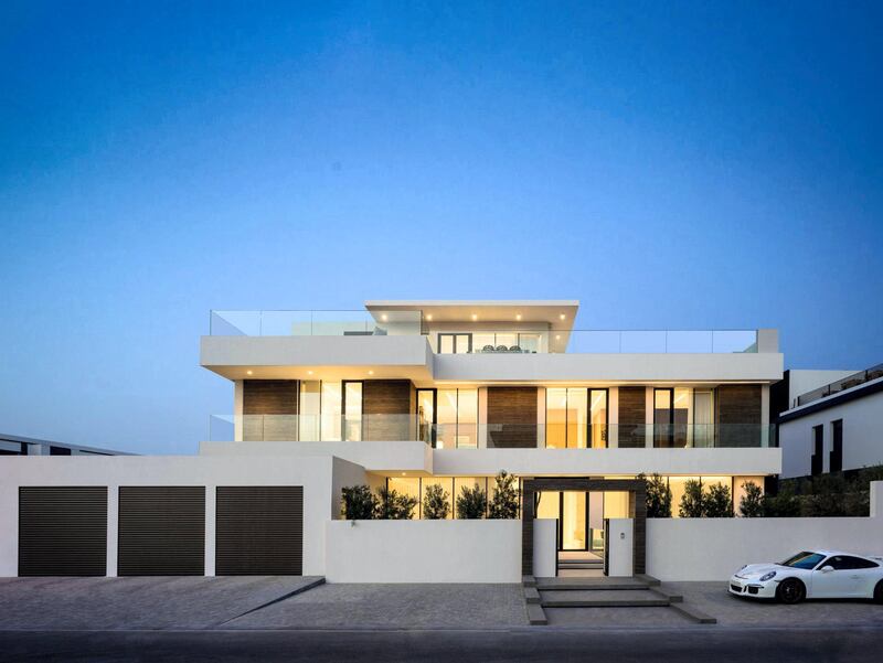 Pearl Jumeira villa.Courtesy Luxhabitat Sotheby's International Realty
