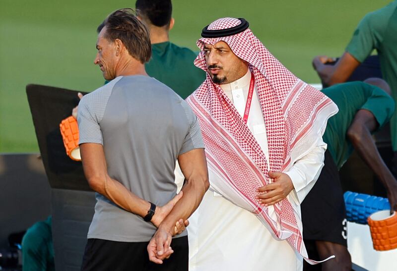 President of the Saudi Arabian Football Federation, Yasser al-Misehal, talks to Herve Renard during a training session. AFP
