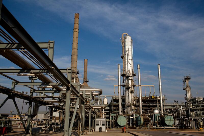 29 Feb 2012, Erbil, Iraq --- ERBIL, IRAQ: The Kar Refinery in Erbil, Iraq.

An oil boom is underway in the autonomous northern region of Iraqi Kurdistan.

Photo by Sebastian Meyer --- Image by © Sebastian Meyer/Corbis