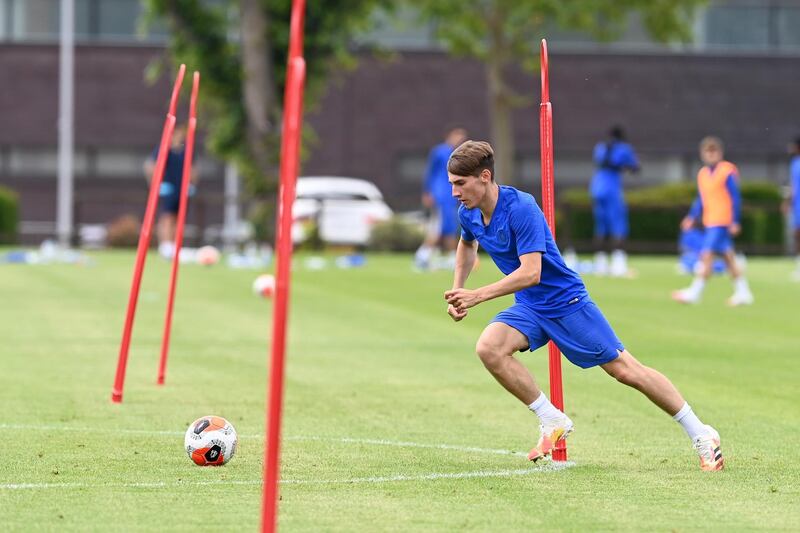 COBHAM, ENGLAND - JUNE 17: Billy Gilmour of Chelsea during a training session at Chelsea Training Ground on June 17, 2020 in Cobham, England. (Photo by Darren Walsh/Chelsea FC via Getty Images)