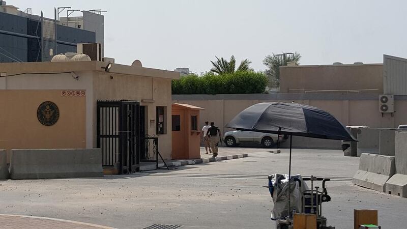 The War Machine set in Abu Dhabi. The plaque with the words ‘American embassy in Kabul’ can be clearly seen on the building to the left, as well as an extra carrying a machine gun. The National