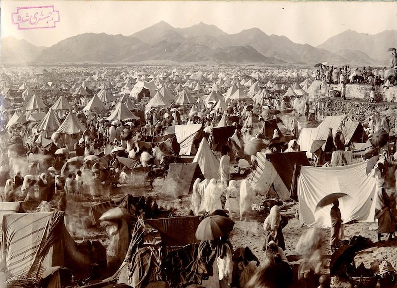 A Turkish pilgrims’ camp on the Arafat Plain near Mecca in 1890. King Abdulaziz Public Library

