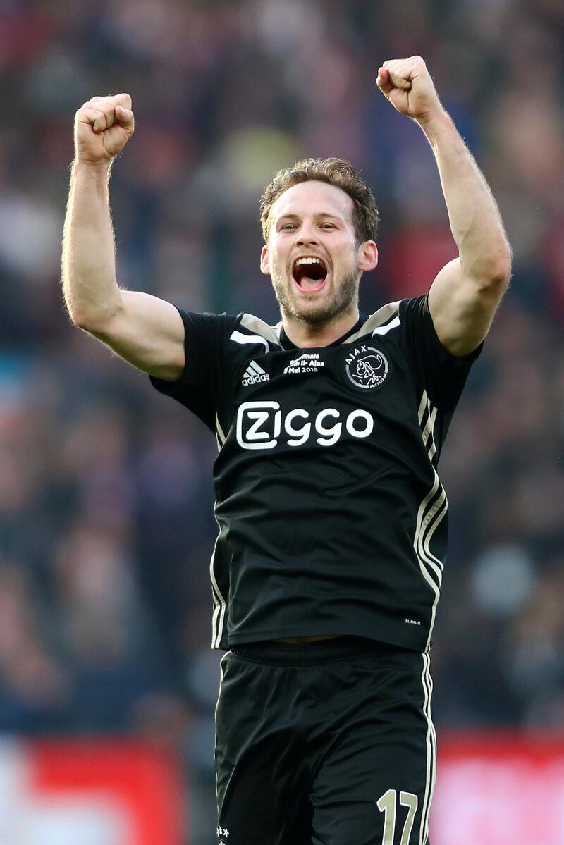 ROTTERDAM, NETHERLANDS - MAY 05: Daley Blind of Ajax celebrates winning the Dutch Toto KNVB Cup Final between Willem II and Ajax at De Kuip on May 05, 2019 in Rotterdam, Netherlands. (Photo by Dean Mouhtaropoulos/Getty Images)