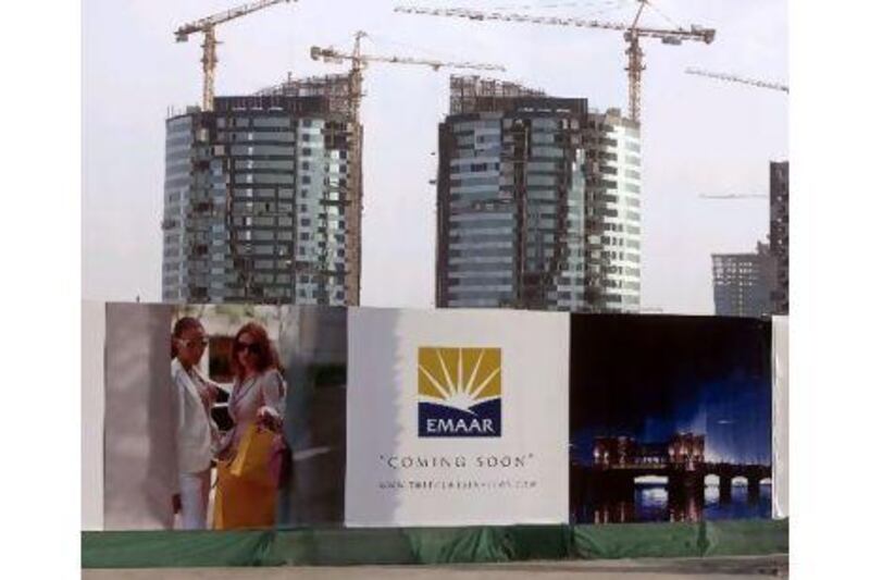 Emaar Properties gained 1.5 per cent to Dh3.30.