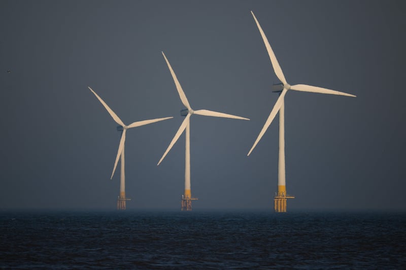 Wind turbines at RWE's Scroby Sands Wind Farm off the coast of Great Yarmouth, eastern England. AFP