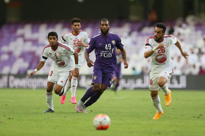 Al Ain’s Ryan Babel in action against Sharjah during an Arabian Gulf League match on Monday, September 21, 2015. Anas Kanni / Al Ittihad