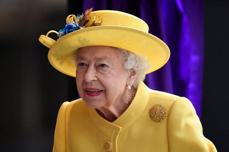 Queen Elizabeth II wears a diamond and gold brooch, depicting the bird of paradise, during an event marking the completion of the Elizabeth line railway service in London in May 2022. Photo: Toby Melville / Reuters 