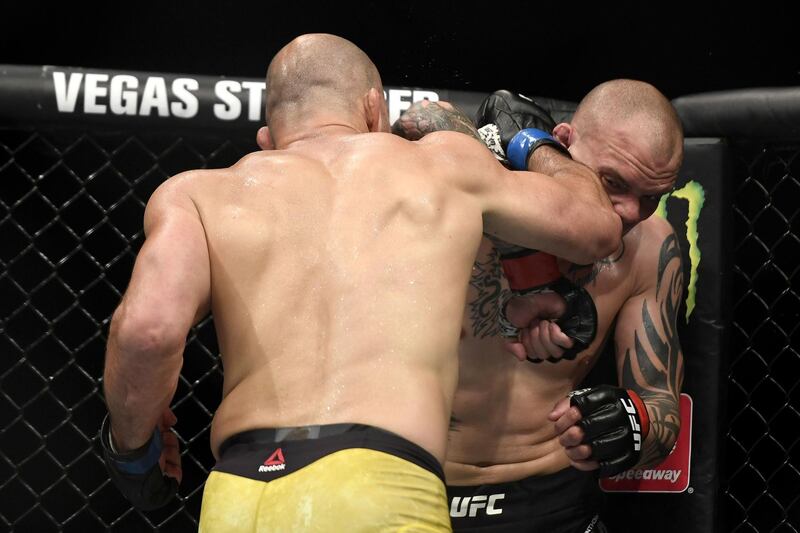 Glover Teixeira (L) of Brazil had the contest under control. AFP