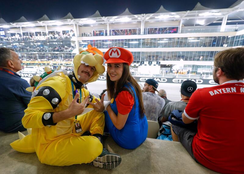 Abu Dhabi, United Arab Emirates, December 1, 2019.  
Formula 1 Etihad Airways Abu Dhabi Grand Prix.
--  Race fans at the Main Grandstand. Grand Prix. Victor Besa / The National
Victor Besa / The National
Section:  SP
Reporter:  Simon Wilgress-Pipe