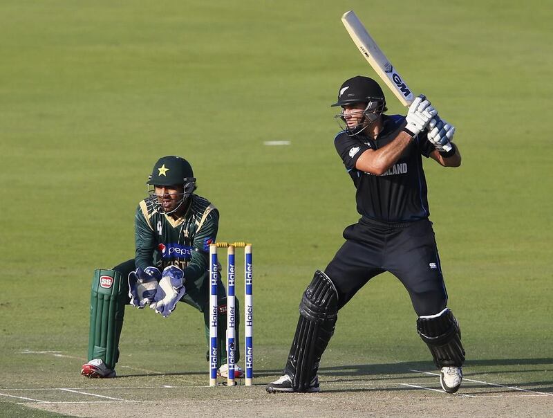 Dean Brownlie, right, of New Zealand bats during the fourth one-day international match against Pakistan at Sheikh Zayed Stadium on December 17, 2014 in Abu Dhabi. Francois Nel / Getty Images