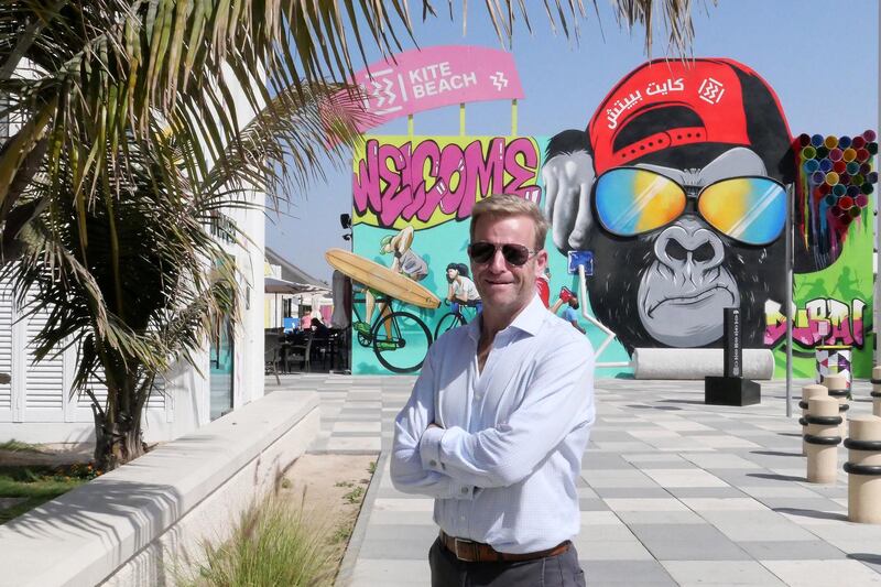 DUBAI, UNITED ARAB EMIRATES , Feb 08 – Harry Tregoning - Estate agent at the kite beach in Umm Suqeim area in Dubai. (Pawan Singh / The National) For News/Stock/Online/Instagram. Story by Georgia 