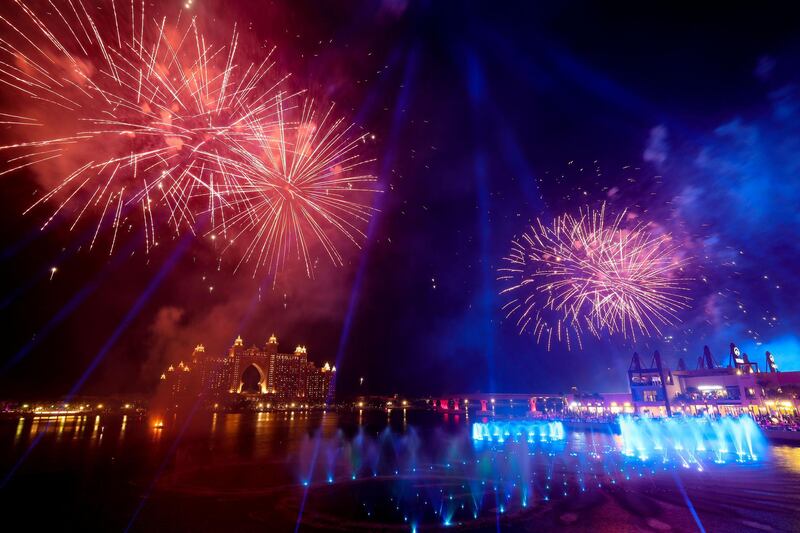 Dubai, United Arab Emirates - Reporter: Sophie Prideaux. Lifestyle. The Palm Fountain Launch. The record for the worlds largest fountain. Thursday, October 22nd, 2020. Dubai. Chris Whiteoak / The National