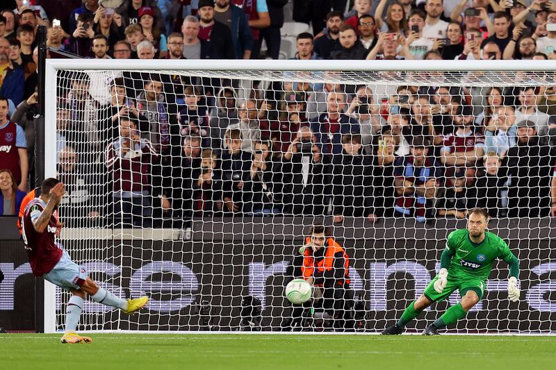 Manuel Lanzini scores for West Ham from the penalty spot. Getty