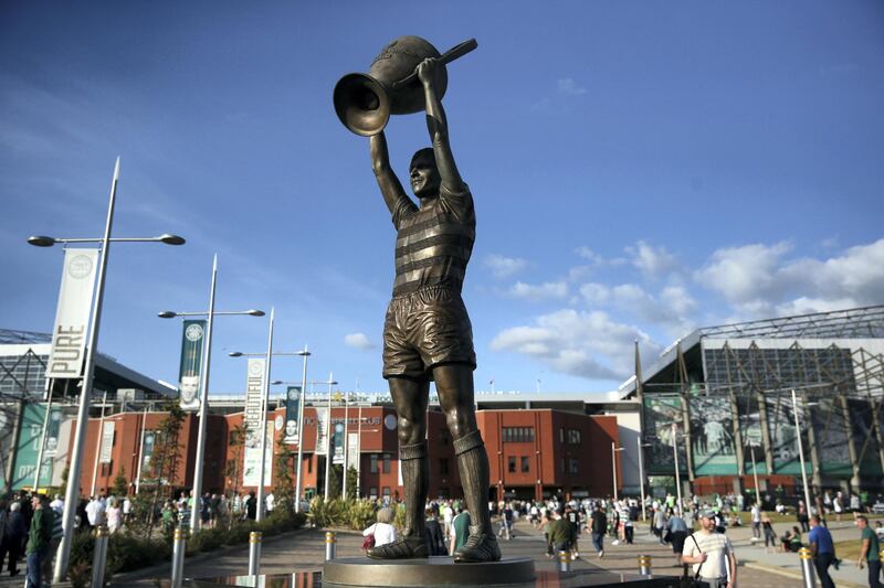 GLASGOW, SCOTLAND - JULY 25:  The Billy McNeill Statue is seen outside the stadium prior to the first leg UEFA Champions League Qualifier match between Celtic and Rosenborg at Celtic Park Stadium on July 25, 2018 in Glasgow, Scotland.  (Photo by Ian MacNicol/Getty Images)