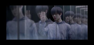 Tomorrow X Together member Beomgyu enters door number 17. YouTube