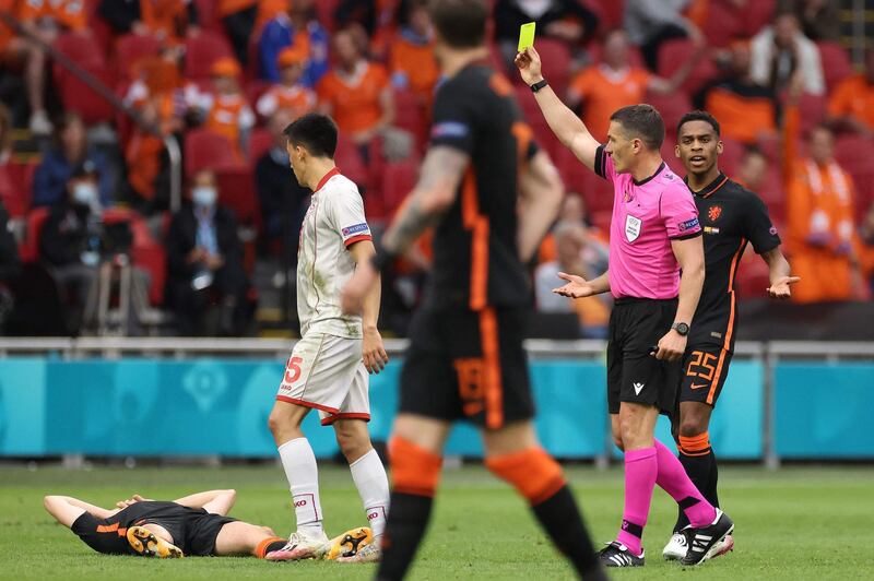 Tihomir Kostadinov – (On for Pandev 69’) 5: Booked for reckless foul on Berghuis. AFP