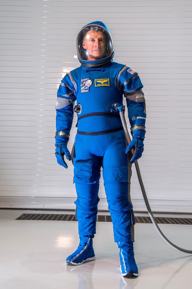 CST-100 Starliner Space Suit_Ingress Egress Test with Capsule_Chris Ferguson_Additional Astronauts_NASA Kennedy Space Center_MCF16-0049 Series_RMS#294422_8/2/2016