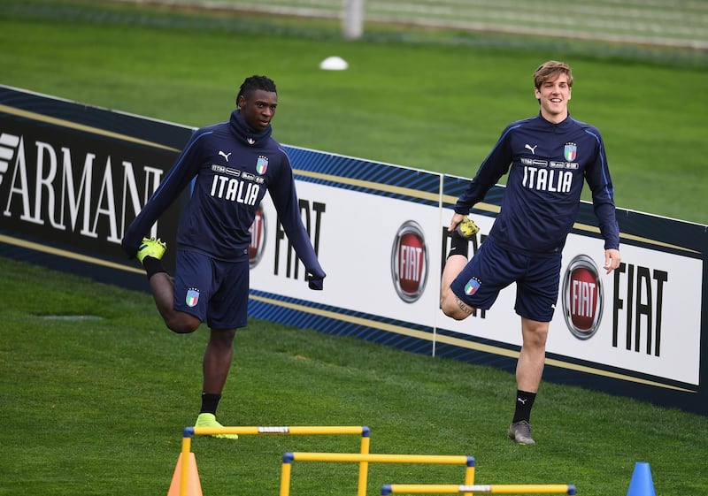 FLORENCE, ITALY - MARCH 18:  Moise Kean and  Nicolo Zaniolo of Italy in action during a training session at Centro Tecnico Federale di Coverciano on March 18, 2019 in Florence, Italy.  (Photo by Claudio Villa/Getty Images)